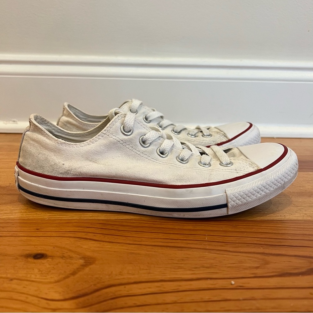 Converse Chuck Taylor All Star Shoes Mens 6 Women 8 Canvas Low Top Sneaker M7652